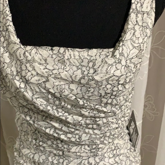 Dress - Picture 2 of 7